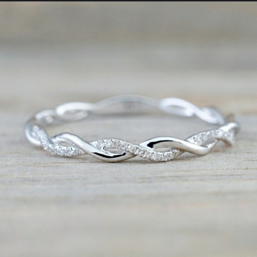 In stock & available in many sizes, FINALLY!